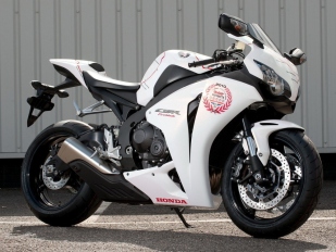 Honda Fireblade: Speciálni edice Tourist Trophy