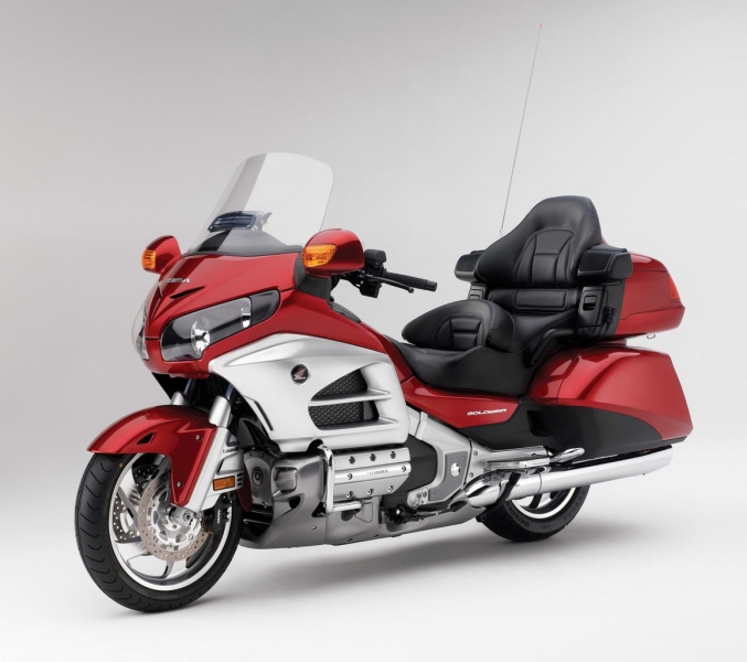 Honda GL1800 Gold Wing 2012 - 2 - gw 12