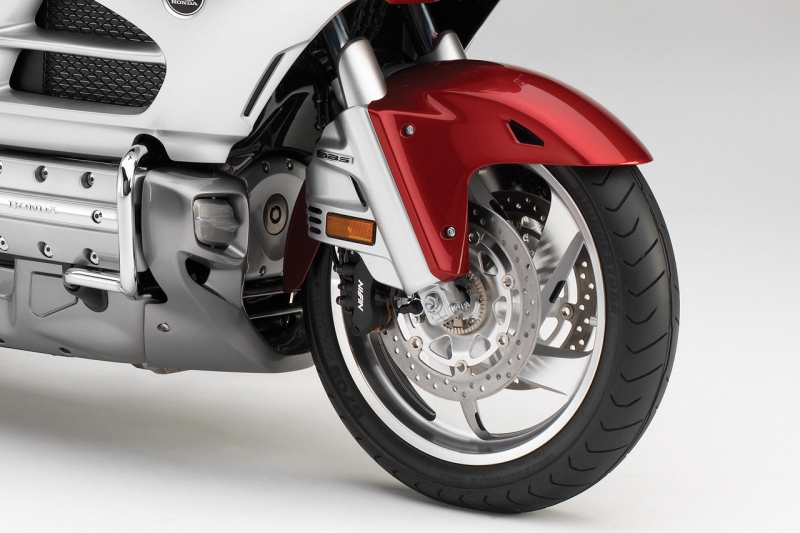 Honda GL1800 Gold Wing 2012 - 5 - gw 12