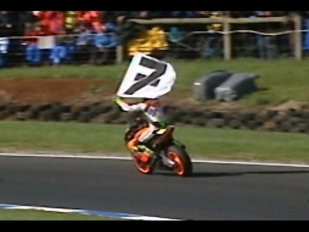 Barry Sheene byl charismatickým předchůdcem Rossiho