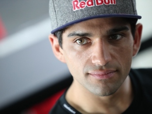 Hlavní obrázek k článku: Martin se opět zranil, premiéra GP bez #1