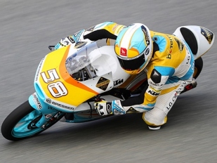 Moto3: Na úvod ve Valencii Guevara, 23. Kornfeil, 27. Hanika