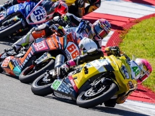 Vítězem Superpole SSP300 v Assenu Julio Garcia, 13. Svoboda, 24. Novotný