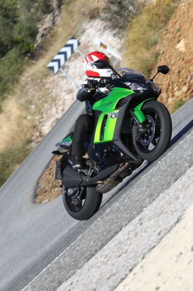 Kawasaki Z1000 SX: SeXy lidovka  - 25 - ZSX