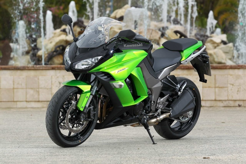 Kawasaki Z1000 SX: SeXy lidovka  - 22 - ZSX