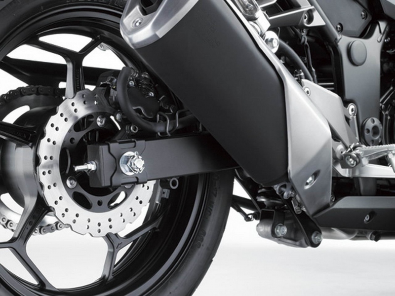 Kawasaki Ninja 300: atraktivní malorážka - 15 - kawasaki ninja 300 (11)
