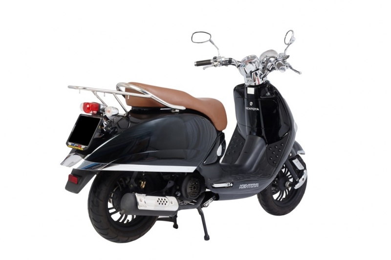 Kentoya Lion 125: retro design - 14 - 1 kentoya lion 125 (8)