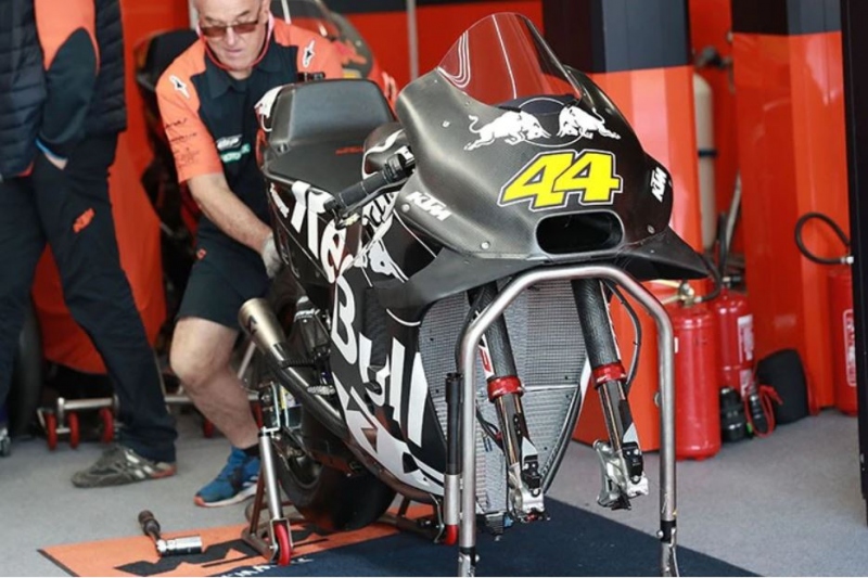 Začaly testy MotoGP v Sepangu - 2 - ktm sepang