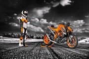 rcno ktm_superdukeR_action_2013_2