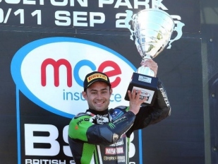 BSB Oulton Park: Hattrick Haslama, Kuba Smrž nebodoval