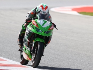 Hromadný pád ukončil Superpole kubatury Supersport 300