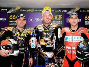Pole Position pro Hickmana, druhý den nejrychlejším Rutter