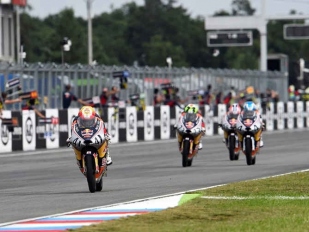 Red Bull Rookies Cup Brno: M. Garcia slavil double, 11. Salač