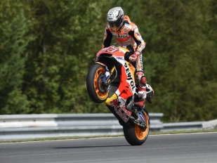 Marc Marquez v sobotu dopoledne nejrychlejší, 20. Abraham