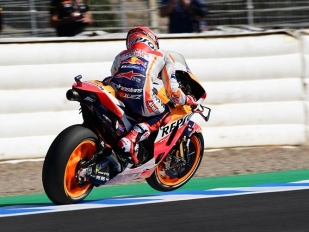 V Jerezu nejrychleji zahájil Marquez, 18. Rossi, 22. Abraham  