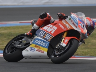 MotoE: Novým lídrem Mattia Casadei