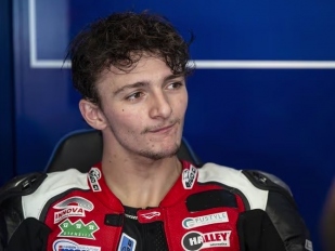 Nováček na superbiku Mattia Rato (20) byl ohromen