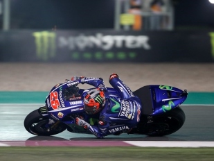 Fantastický závod vyhrál nakonec Maverick Vinales, 14. Abraham