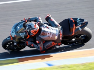 Test MotoGP - Valencia: Vinales před Rossim a Lorenzem 