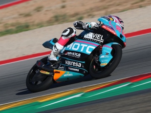 Hlavní obrázek k článku: Maximo Quiles vyhrál Moto3 v Aragónu