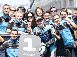 Moto3: Dva Rookies na čele