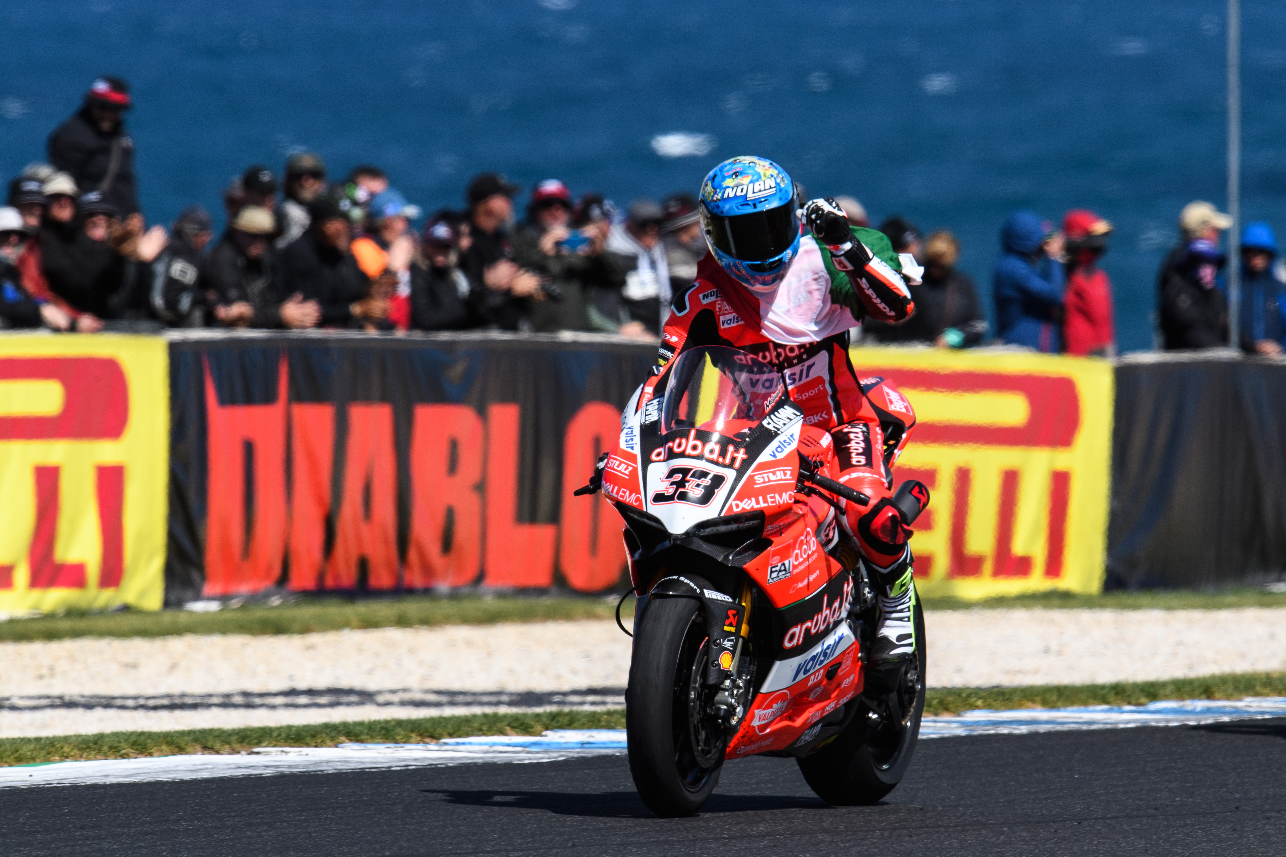 WorldSBK 2018: Přepisuje se historie a další news