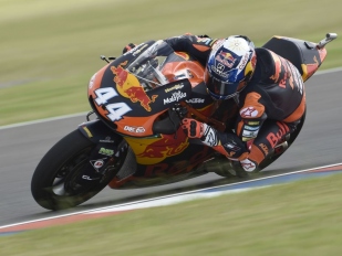 73. vítězství KTM je na spadnutí