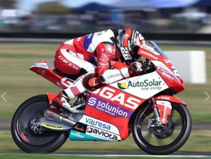 Guevara vyhrál a je mistrem světa Moto3 