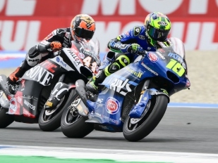 První brazilské vítězství v Moto2; Salač out