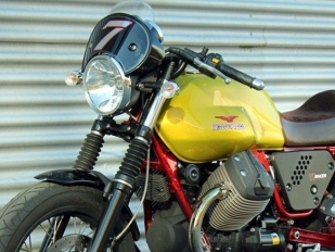 Moto Guzzi odhalilo V7 Racer Verde Legnano SE