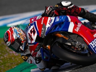 Hlavní obrázek k článku: Phillip Island: Honda s třetí tovární Fireblade