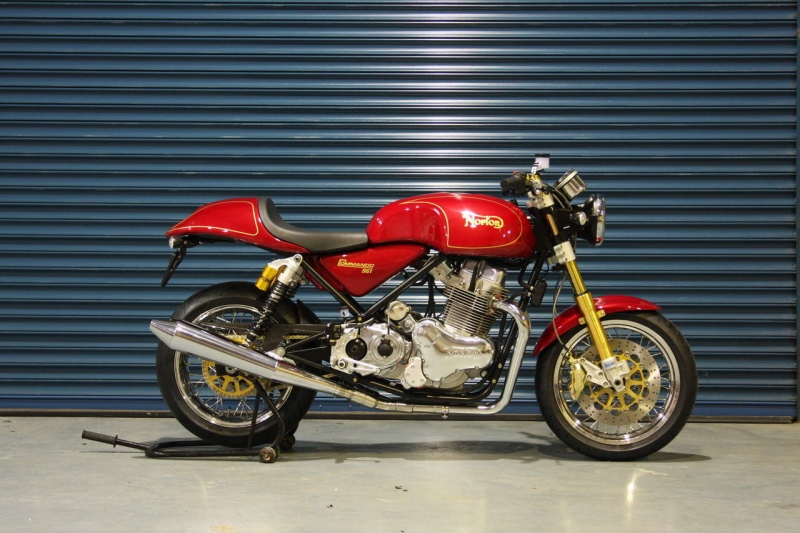 Norton Commando: Cafe Racer, Sport, 961 SE - 3 - norton