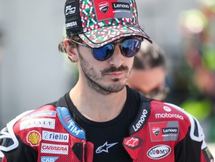 Hlavní obrázek k článku: Pecco Bagnaia a Ducati se po roce 2026 rozejdou.