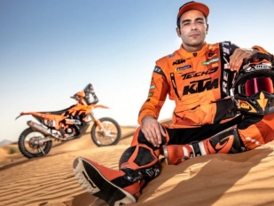 Petrucci z MotoGP na Dakar