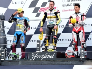 Thomas Lüthi trumfoval v Moto2