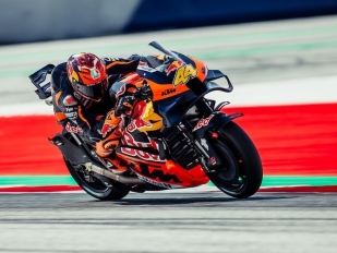 Pol Espargaro v Brně místo Mavericka Viňalese