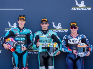 Pole Position v Moto3 získal A. Fernandez