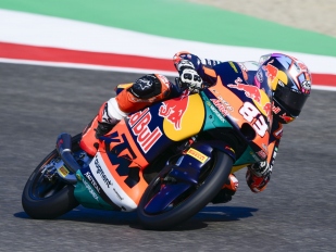 Hlavní obrázek k článku: Pole Position Moto3 získal Carpe, Top-9 pouze pro KTM