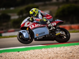První Salačovo Pole Position v Moto2