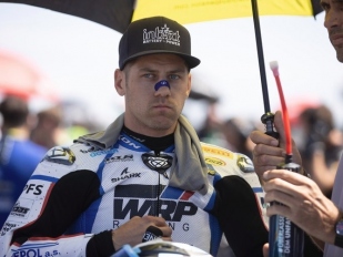 Hlavní obrázek k článku: Schrötterův odchod z WRP Ducati