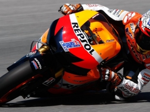 Casey Stoner: slide dance