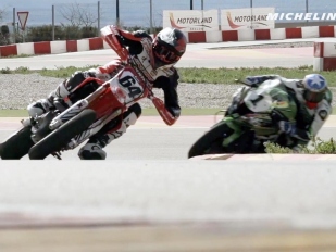 Video: Supersport versus Supermoto, který je rychlejší?