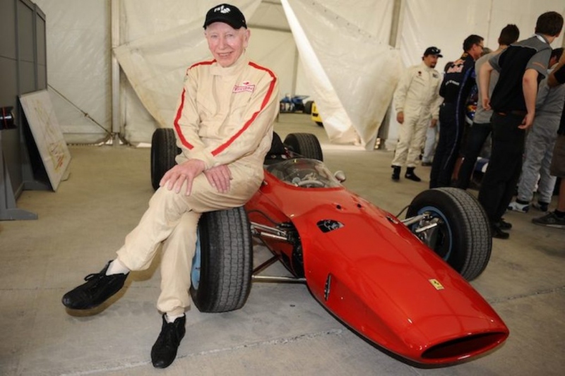 Zemřel John Surtees, mistr světa na motocyklu i ve formuli - 1 - surtees04