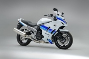 suzabarva suzuki-shows-new-gsx-1250faz-special-edition_1