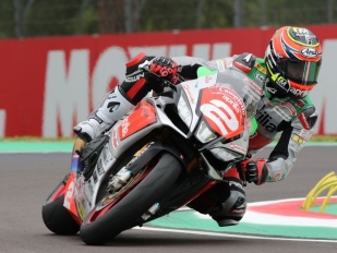 ME-STK 1000: Získá Tamburini s motocyklem Yamaha konečně titul?