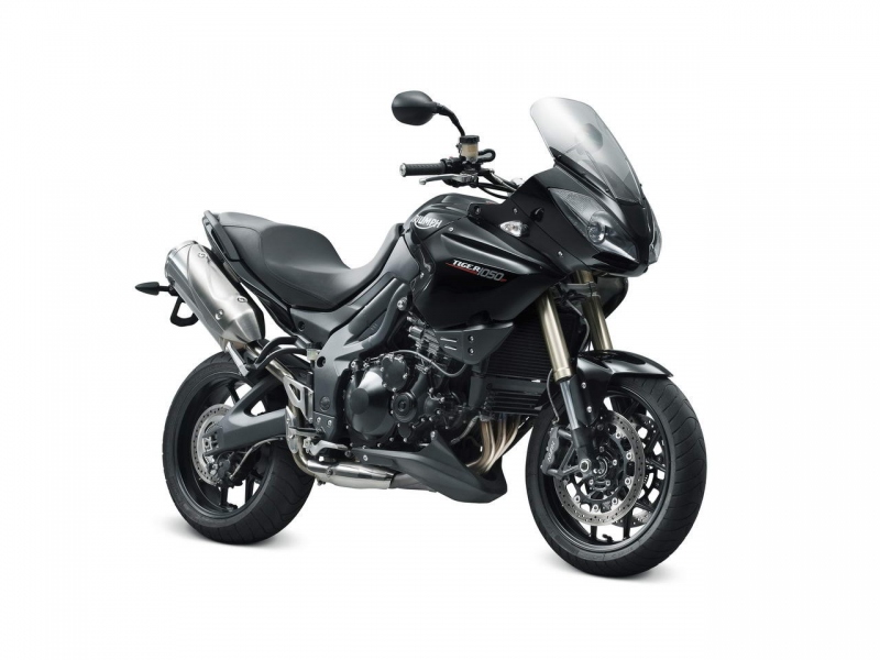 Triumph Tiger 1050: drobné změny - 1 - triumph-tiger-1050-my-2012_2