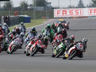 WorldSBK se má stát exkluzivní společností jako MotoGP