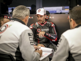 Hlavní obrázek k článku: Xavi Fores je jako tester spokojený