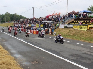 Zlatý kahanec: Motocyklové závody musely být předčasně ukončeny