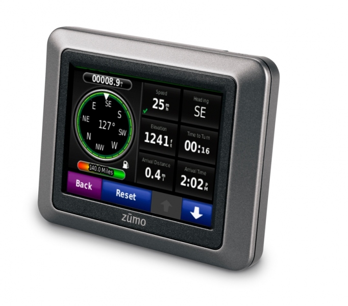 Navigace Garmin zumo 220 padne na libovolný motocykl - 2 - zumo 220 Center Facing1